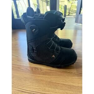 Women’s Burton Felix Double BOA Snowboard Boots – Size 9 – Excellent Condition
